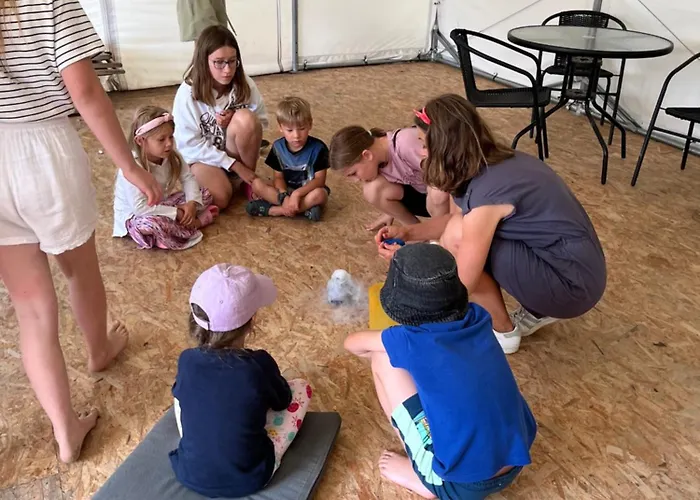 خيمة فخمة Chill Camp Giewartów